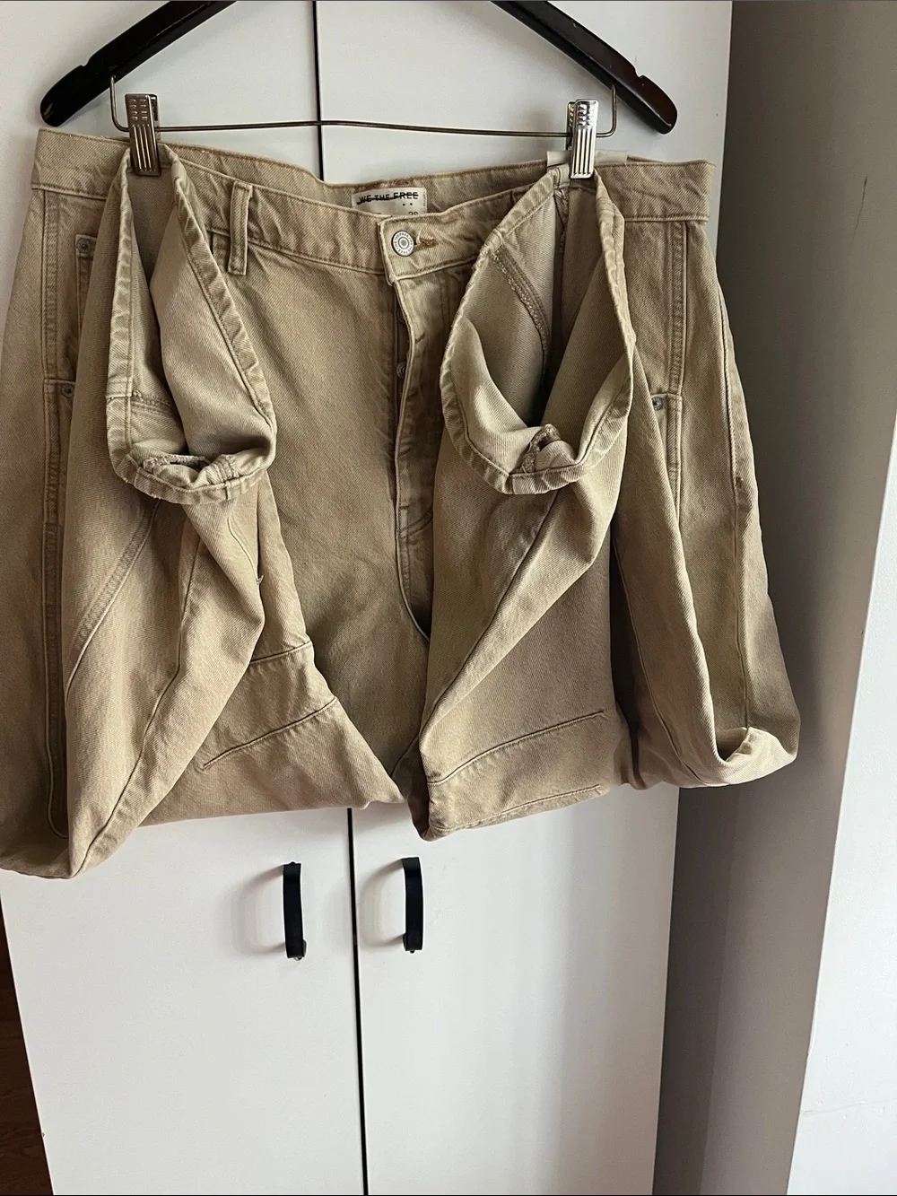 We The Free People Good Luck Barrel Jeans Size 32 NWT READ Sized Wrong